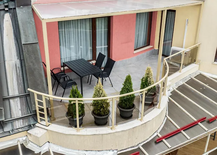 Апартамент Venti Club B15 София